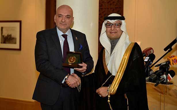 حكيم دشّن مركز الأعمال السعودي ــ اللبناني :
سيلعب دوراً مهماً في فتح مجالات الاستثمار