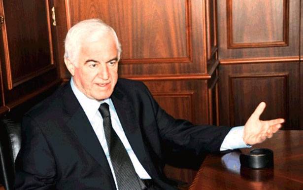 مرهج : المطران حنا صوت فلسطين الصادق