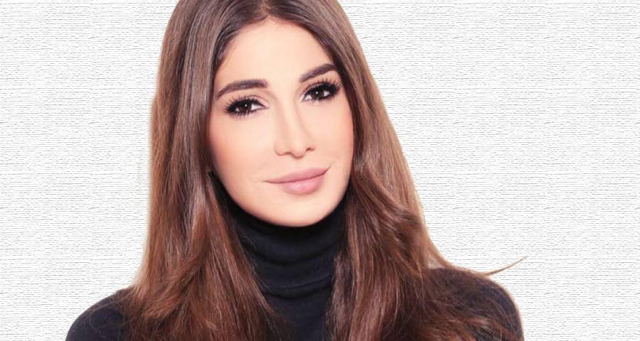 بالفيديو.. ديما تتمايل عارضةً فستانها القصير المثير!