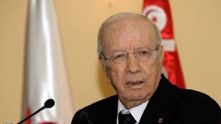 السبسي: لن تكفي سجوننا لحبس كافة العائدين من سوريا