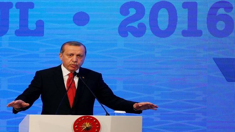 أردوغان يدعو الأتراك لدعم الليرة