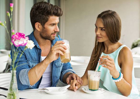 كيف تجعلين الرجل يطاردكِ؟ 5 نصائح إعتمديها