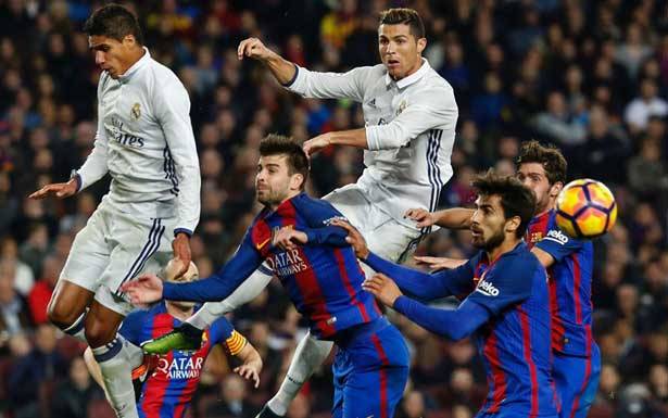 تعادل عادل بين برشلونة وريال مدريد وراموس على الموعد مجدداً مع الوقت القاتل
تشلسي يلقن مانشستر سيتي درساً في عقر داره ولايبزيغ يستعيد الصدارة من بايرن ميونيخ
