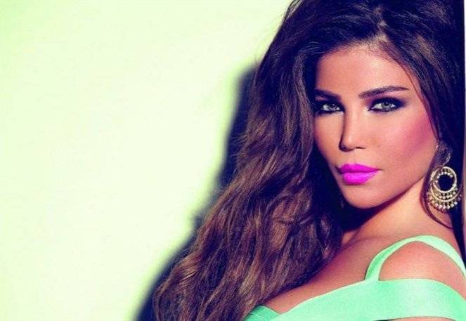 مي حريري تتغيب عن أربعين ملحم بركات.. شاهدوا أين كانت؟