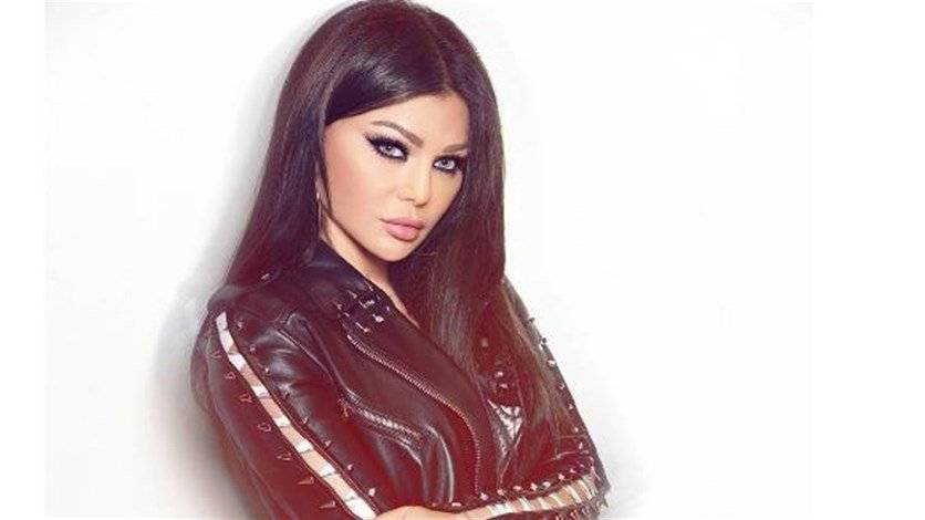 بالصور: هيفاء وهبي في قمة الجرأة والجاذبية.. والسبب؟!