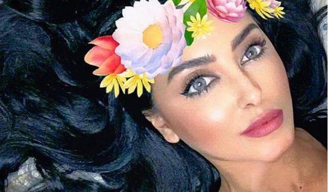 بالصور.. طفلة نازحة تخطف قلب فاتي جمالي