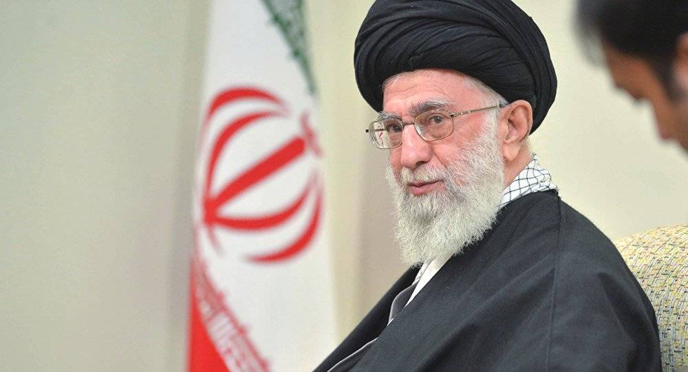 خامنئي يعين قائدا جديدا لقوات التعبئة الإيرانية