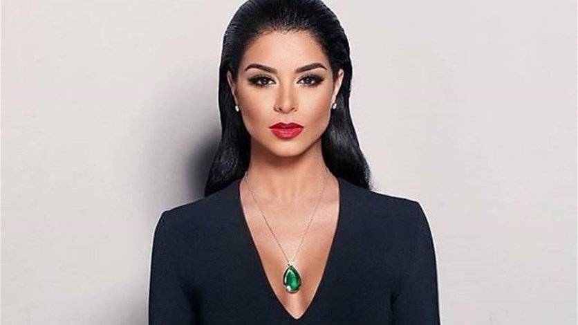 بالصورة: إطلالة ساحرة لريما فقيه في حملها... ما رأيكم بها؟