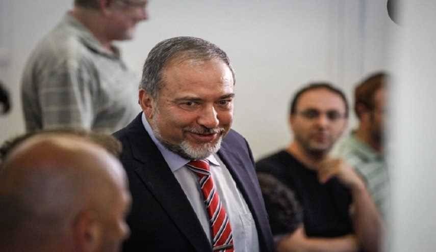 اعتراف إسرائيلي نادر.. ليبرمان: نضرب في سوريا وهدفنا هو....