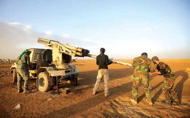 القوات العراقية تضرب وكرا لداعش في القائم ومقتل 120 مدنيا