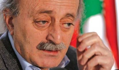 جنبلاط مهدد بالإغتيال...وماذا قال عن الرئيس الأسد؟