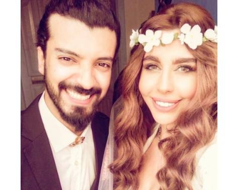 بالفيديو- ليلى اسكندر تحتفل مع زوجها.. بعد أيّام من وفاة والدها