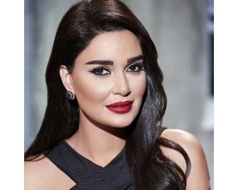 بالصورة- سيرين عبد النور توضح حقيقة اعتزالها