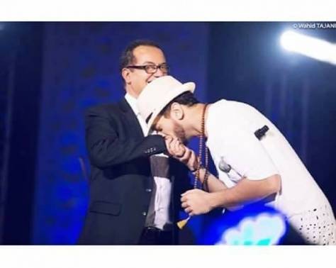 فيديو مؤثر - شاهدوا ماذا فعل والد سعد لمجرد تعبيراً عن شوقه له!