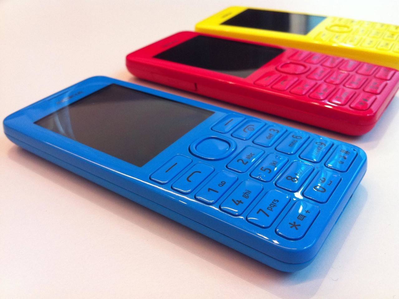 Nokia إلى السوق من جديد بهاتف سعره 26 دولار!