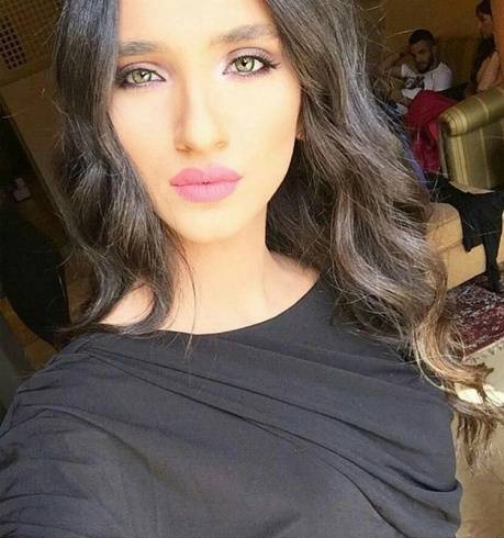 ملكة جمال لبنان ساندي تابت : 