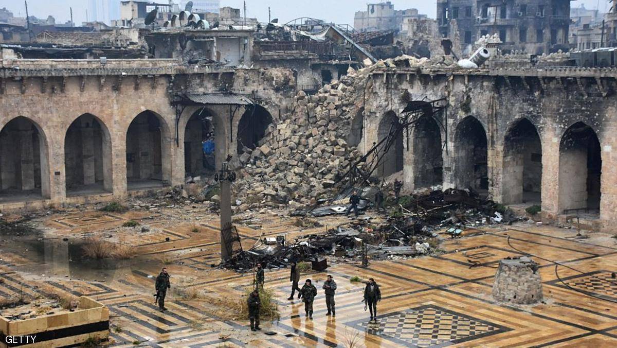حلب : حافلات تقل أكثر من 150 جريحا تستعد لمغادرة المناطق المحاصرة بعد قليل باتجاه الريف الغربي كدفعة ثانية