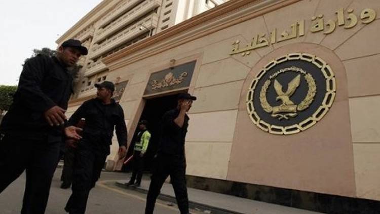 مصر.. ضبط 14 شخصا حرضوا على العنف عبر الإنترنت وإغلاق 163 حسابا إرهابيا