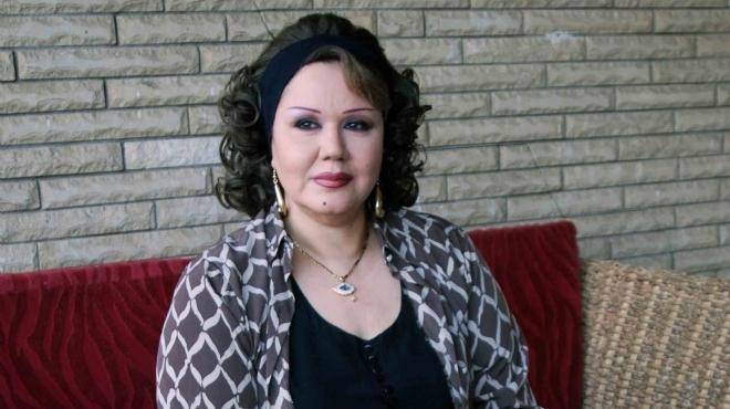 بالفيديو - هياتم بعد عودتها تكشف قصة الحاكم العربي الذي قدّم لها قصراً في سويسرا
