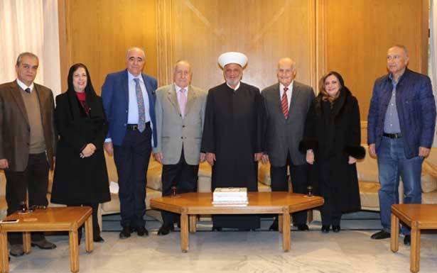 نقيب المحرّرين من دار الفتوى :
دريان لن يسمح بعرقلة مُهمّة الحريري