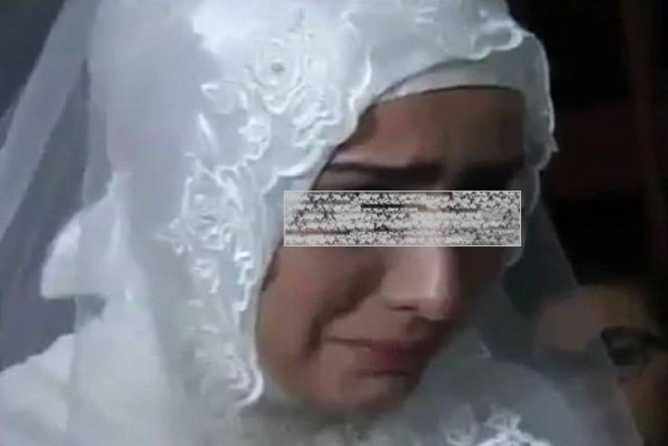 قبل وقتٍ قصير من الزفاف.. اكتشفت المصيبة التي أخفاها خطيبها!