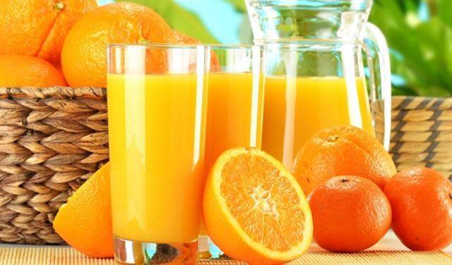 10 أنواع من العصائر لتحسين أداء الجهاز الهضمي