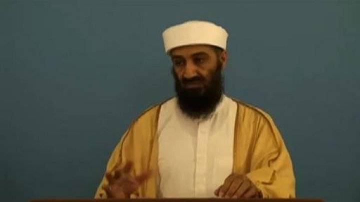 نجل أسامة بن لادن ممنوع من دخول مصر وترحله لتركيا