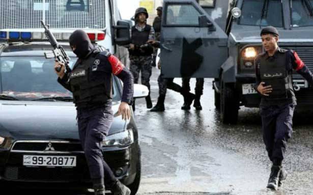 الأردن : 10 قتلى في هجوم على مركز أمني في الكرك