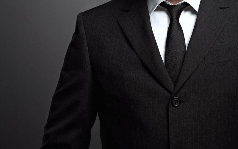 بعد إنتهاء ولايته.. رئيس يرفض التخلّي عن السلطة!