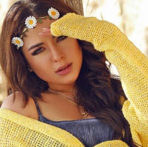 هيا مرعشلي وصورة جديدة من غرفة نومها