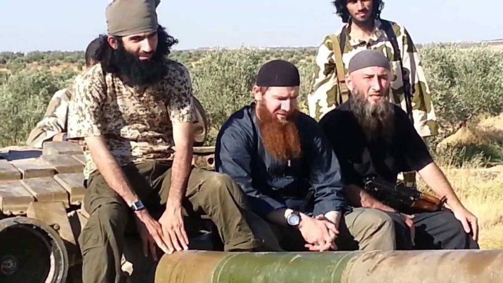 معلومات مخيفة.. مجاهدون شيشان في طريقهم إلى لبنان من حلب؟