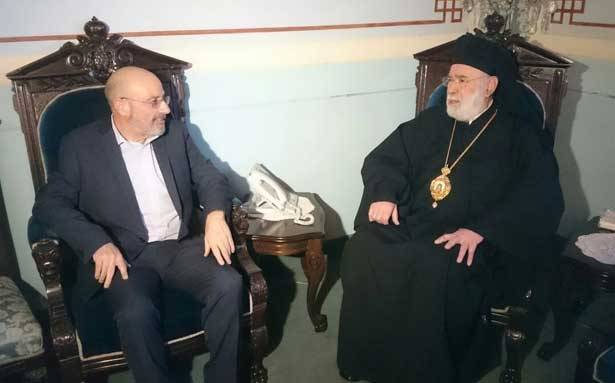 حاصباني وتويني والصراف زاروا
المطران عودة «لأخذ البركة وإرشاداته»