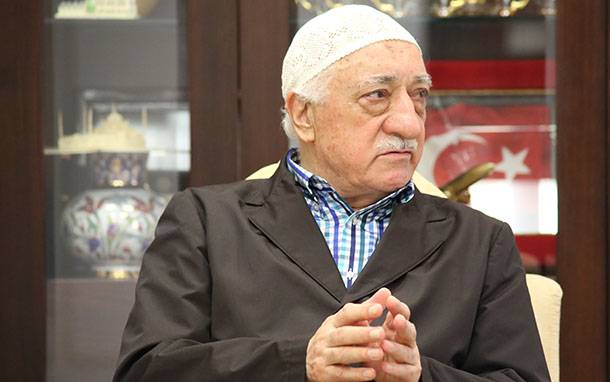 كولن ينفي تورطه في حادث السفير الروسي ويطالب بتحقيق نزيه