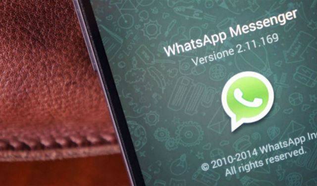 5 معلومات تجبرك على خذف واتس الأخضر وتنزيل الأزرق