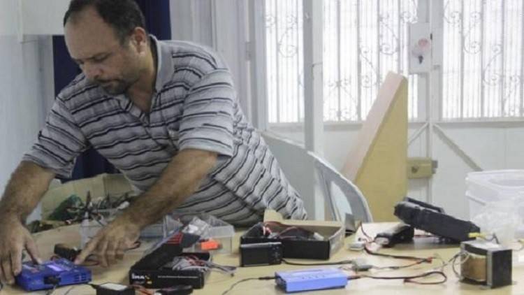 تونس.. توقيف 3 أشخاص في إطار التحقيقات باغتيال الزواري