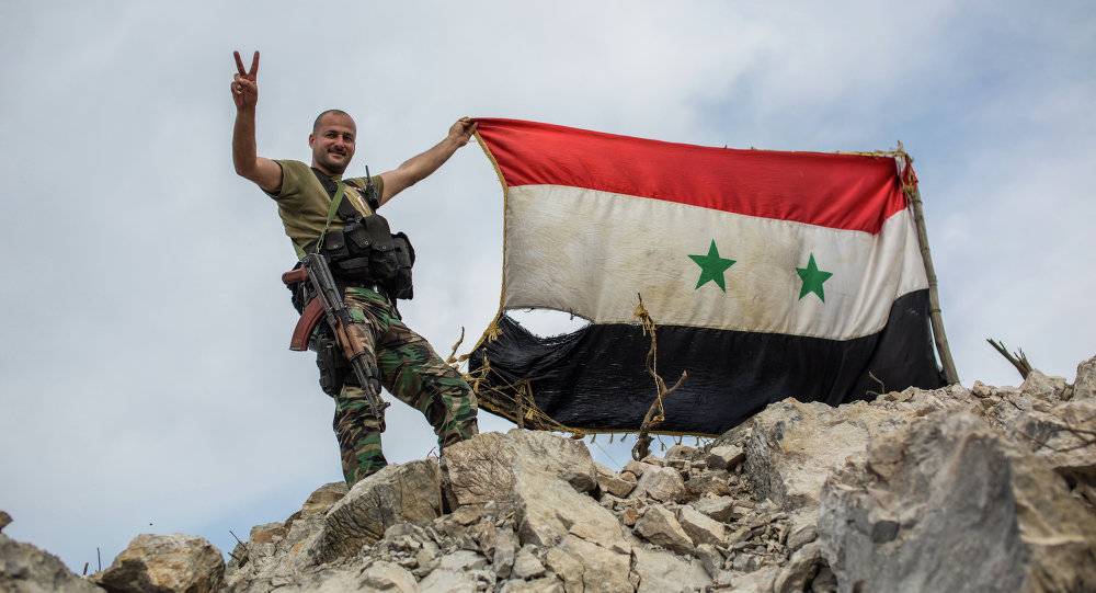 تحررت حلب ... سقطت المؤامرة
الجيش السوري وحلفاؤه سيحررون كل سوريا