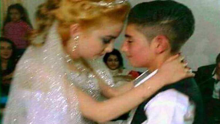 بالصور.. أصغر عروسين في السويداء السورية!