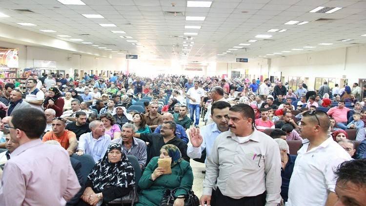 إسرائيل تحتجز فنانة مصرية على معبر الكرامة