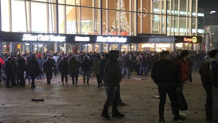 تفاصيل جديدة حول اعتداءات كولونيا خلال الاحتفال بعيد رأس السنة الماضية