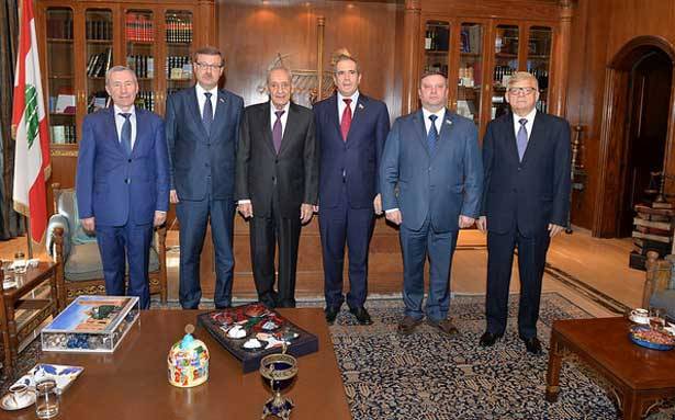 برّي استقبل قيادة قوى الأمن الداخلي
الوفد الروسي : لتعزيز التعاون بين البرلمانين