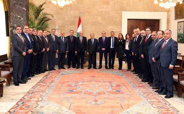 تابع نشاط المعهد الوطني للإدارة مُؤكداً أهميّة تطويره
عون التقى وفد المهندسين اللبنانيين
واطلع على أوضاع القطاع ومطالبه