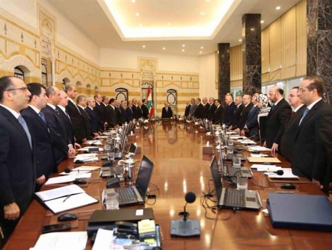 أوّل دخول الحكومة فضيحة بين وزارتين!