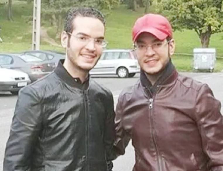 شاب فُجع بمقتل شقيقيه باسطنبول: شاهدت جثمانيهما بالثلاجة ولم أتوقع المشهد!