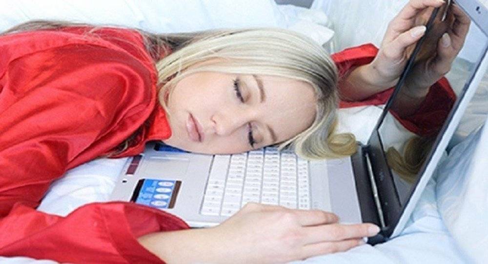 تحذير للمتزوجين...قلة النوم تسبب الانتحار