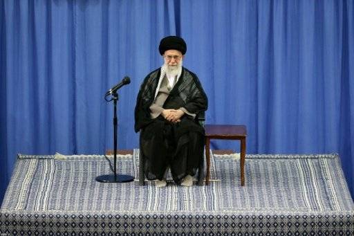 ايران تنفي تلقيها دعوة من الرياض لمناقشة عودة حجاجها
