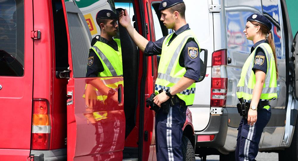نمساوي يتهم شابا سوريا بالإرهاب بسبب 
