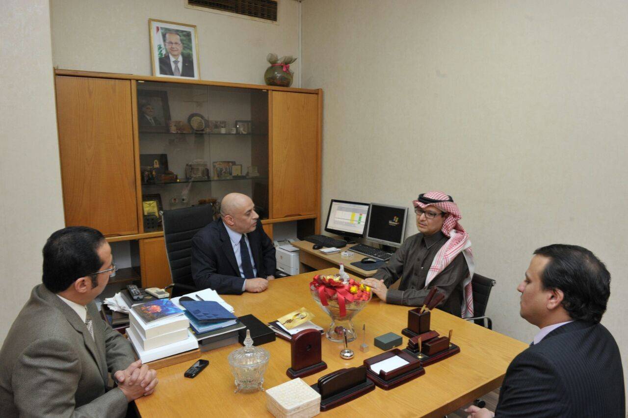 القائم بالأعمال السعودي زار مبنى 