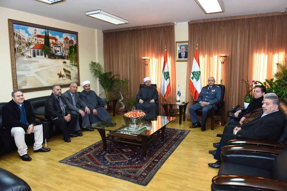اللواء إبراهيم بصبوص استقبل عائلة الرقيب أول الشهيد محمد العرب