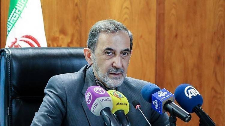 مستشار خامنئي: حزب الله لن يخرج من سوريا