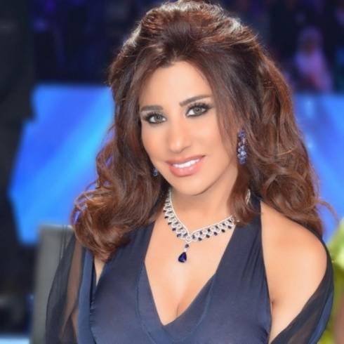 نجوى كرم تتحدث للمرة الاولى عن حياتها العاطفية.. وهذا شرطها للزواج!